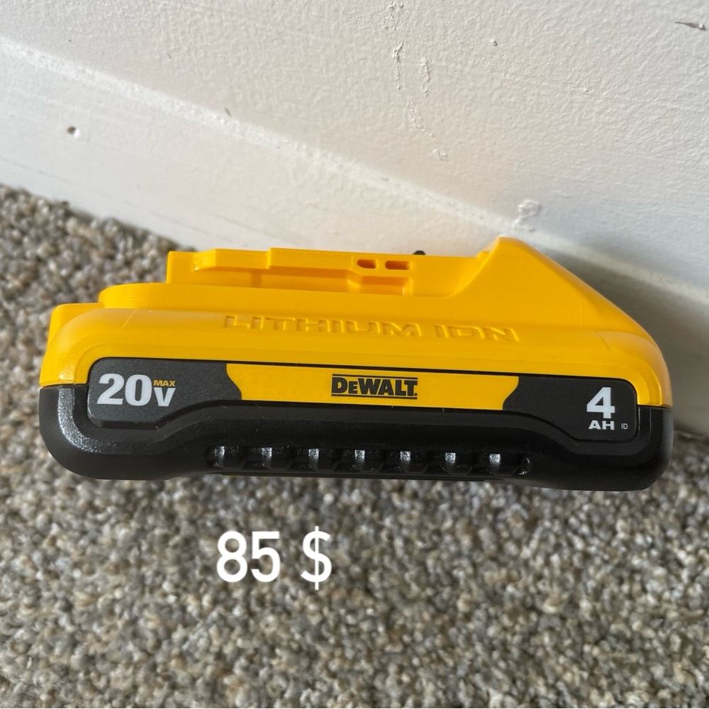 Yellow and Black 20V Lithium Ion Battery